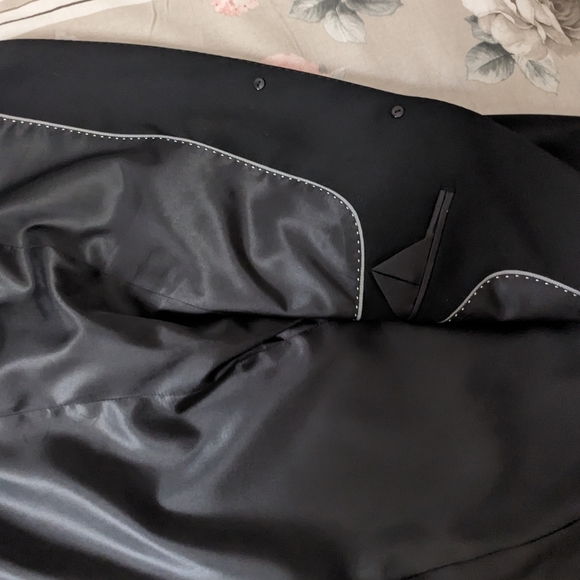 Men's Blazer - Picture 2 of 4